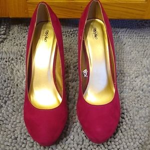 Like New - Fuchsia Mossimo platform heels